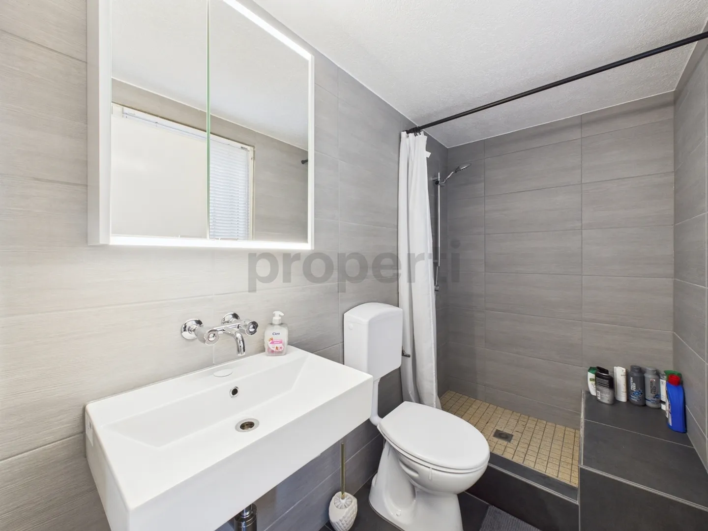Casa unifamiliare accogliente con giardino a Egerkingen, Canton SO - Foto 11 di 12