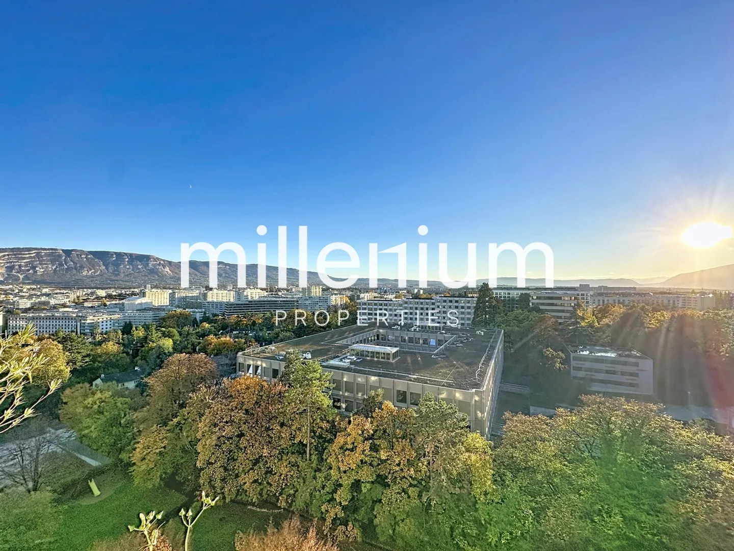 Exklusivität - 2-Zimmer-Wohnung mit Möbeln und Balkon - Matutina Parc - Foto 1 von 12