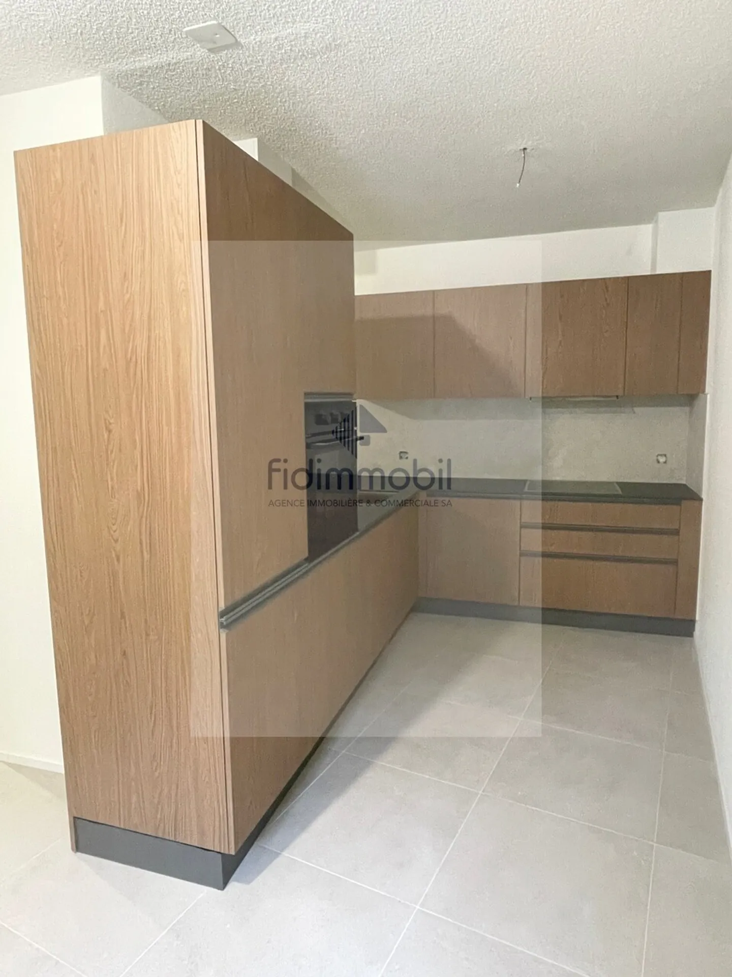 Completely renovated apartment in the city center - Photo 3 of 8