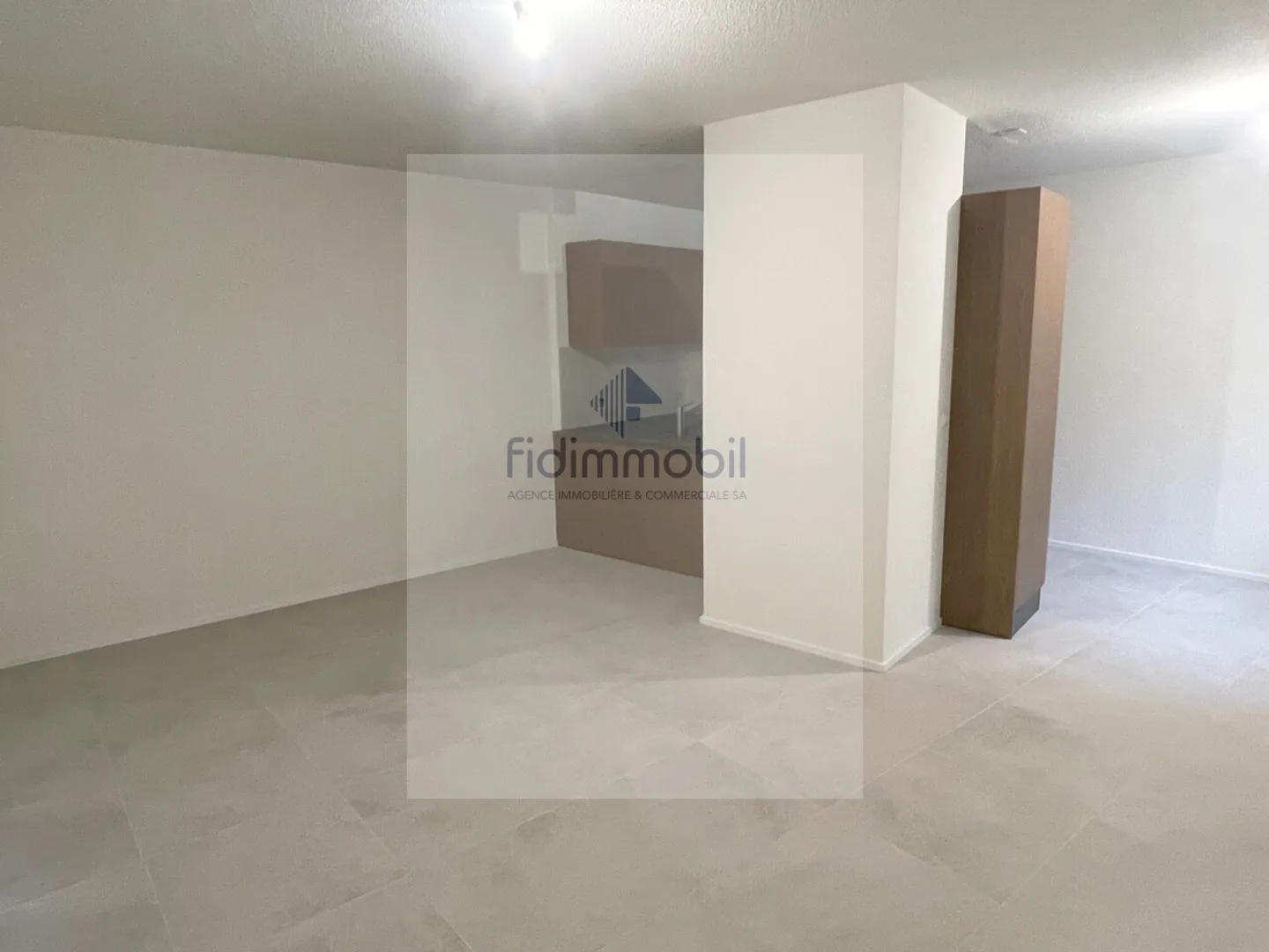 Completely renovated apartment in the city center - Photo 4 of 8