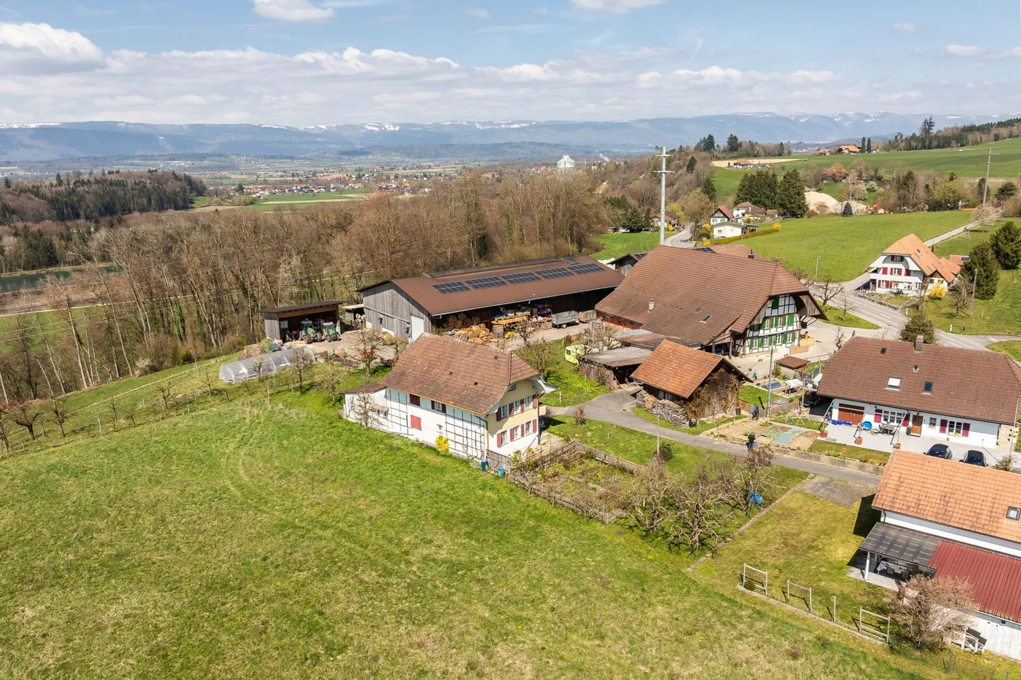 Ancien Stöckli avec beaucoup d'espace - Photo 4 sur 12