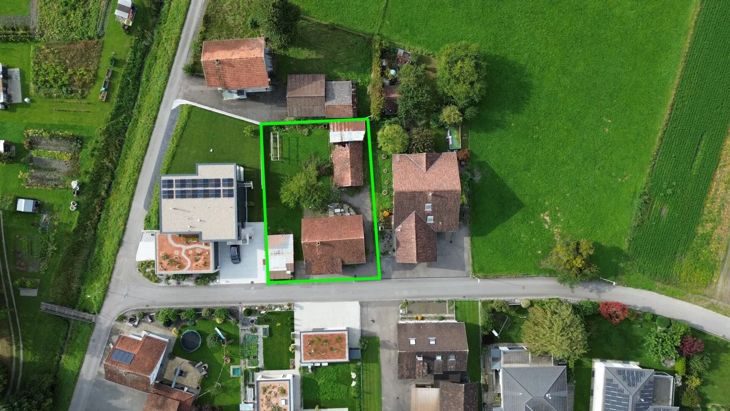 Terreno edificabile soleggiato in una zona residenziale idilliaca a Montlingen - Foto 1 di 4