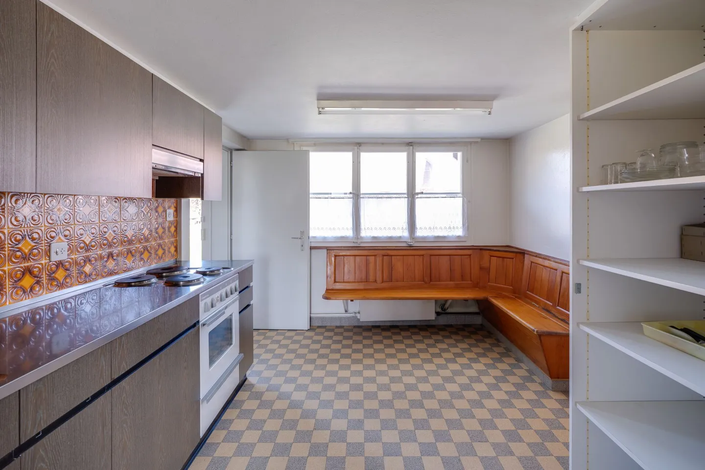 Ancien Stöckli avec beaucoup d'espace - Photo 6 sur 12