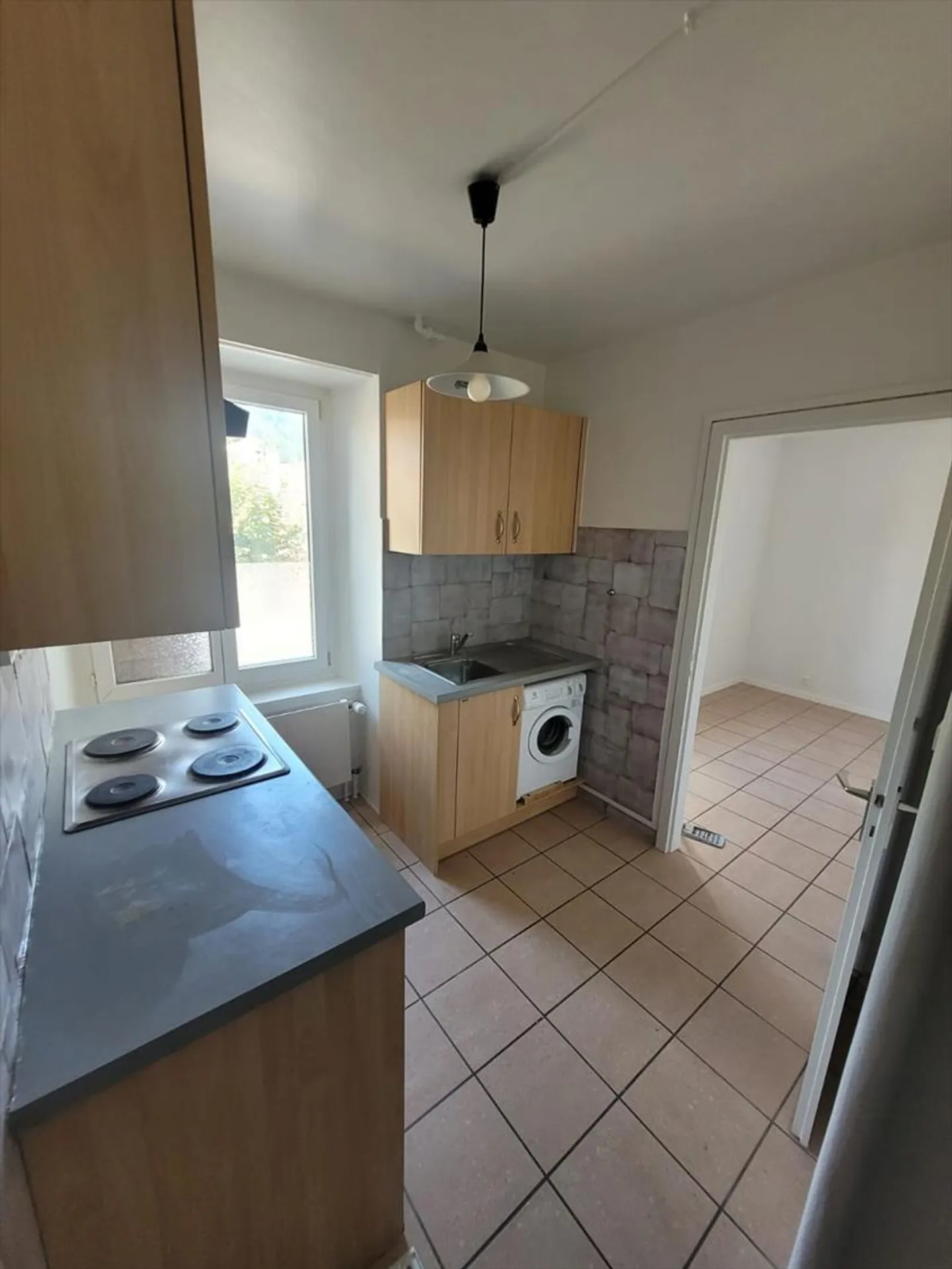 Appartamento ristrutturato di 1,5 stanze - Foto 2 di 3