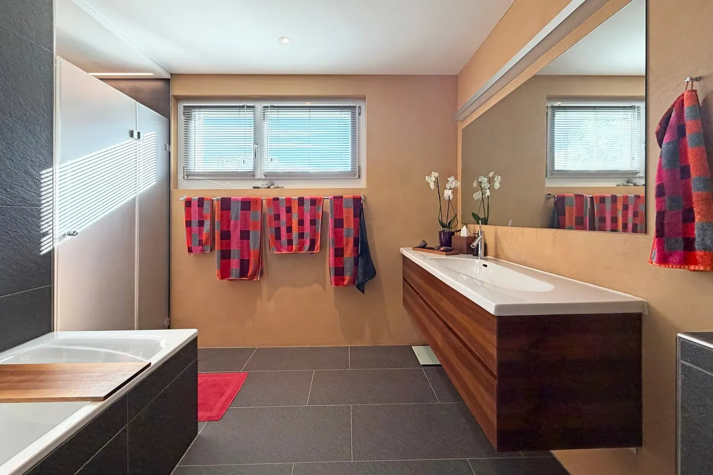 grosszügige 4.5- bis 5.5-Zimmer-Wohnung mit einem grossen Gartenbereich - Photo 16 sur 20