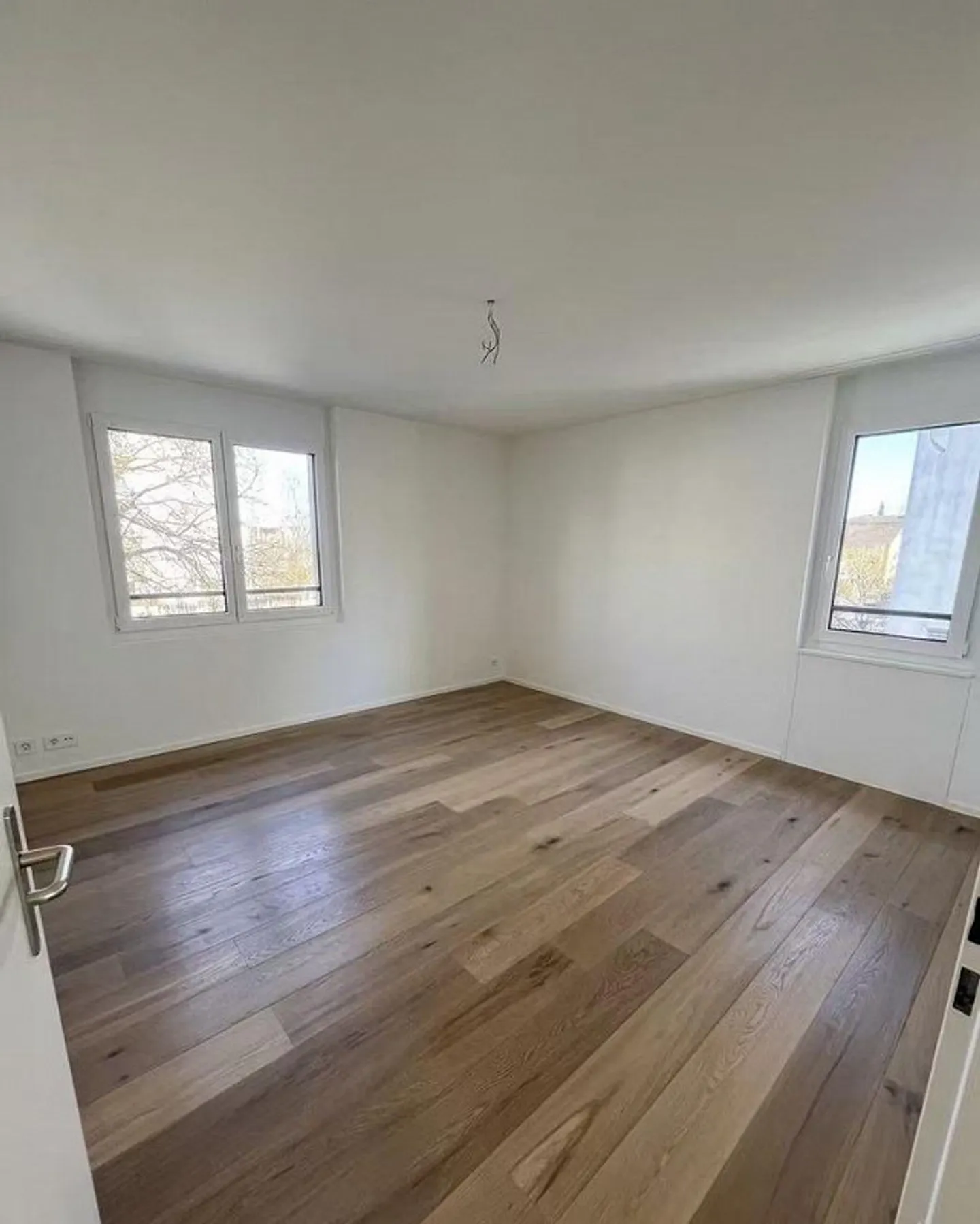 Cercasi primo inquilino: Appartamento moderno di 3,5 stanze in un nuovo edificio Minergie - Foto 4 di 12