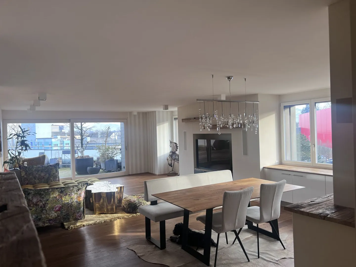 Luxuriöse 4.5-Zimmer-Wohnung - Foto 3 von 14