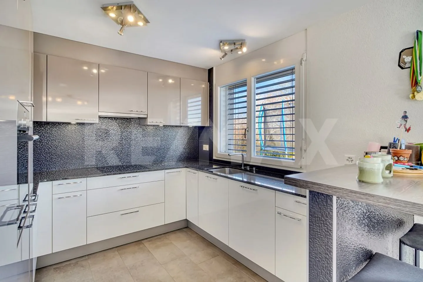 Villa familiare a 20 min da Losanna | Giardino e vista montagne – 4.5... - Foto 4 di 9