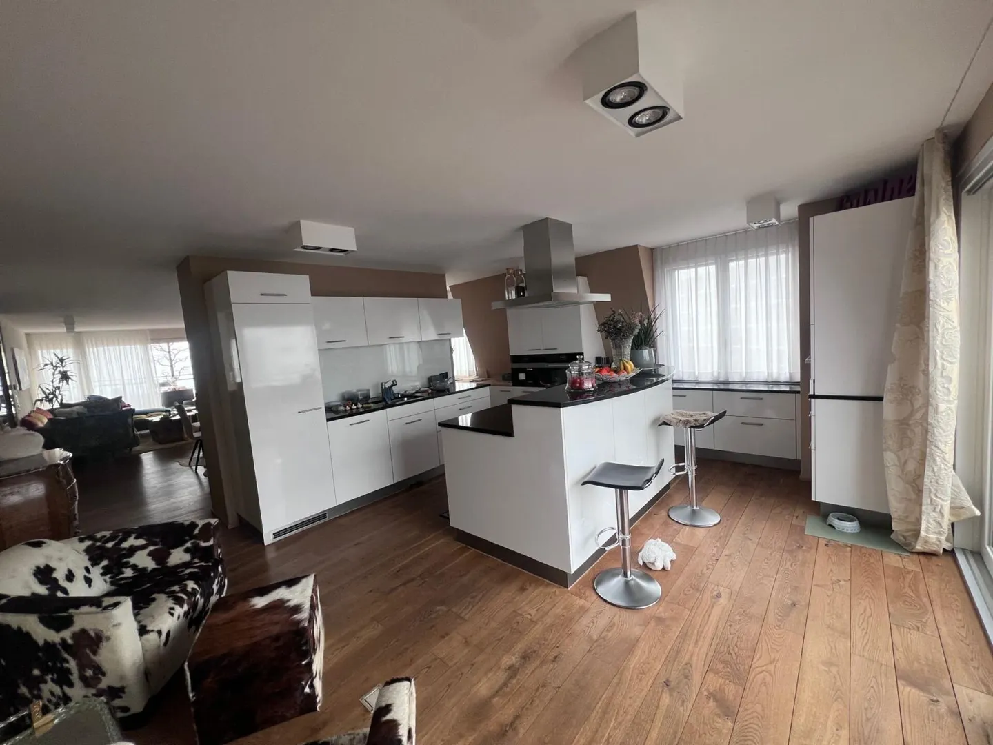 Luxuriöse 4.5-Zimmer-Wohnung - Foto 6 von 14