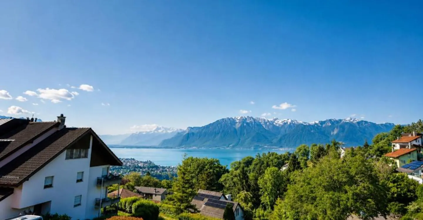 Attique Duplex avec Vue Lac - Photo 2 sur 12