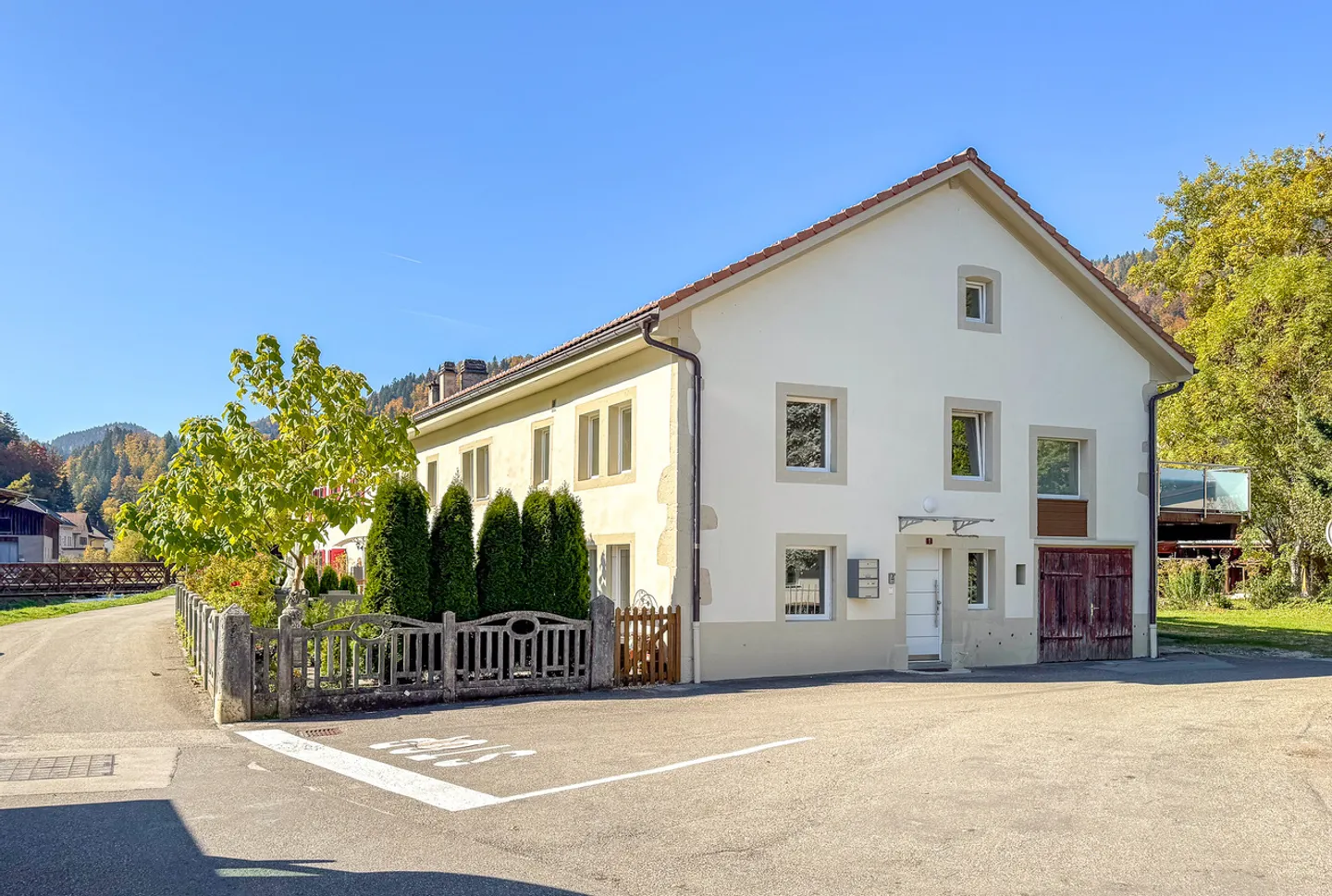 Schönes Reihenhaus mit Garage, Garten und Terrasse renoviert - Foto 4 von 27