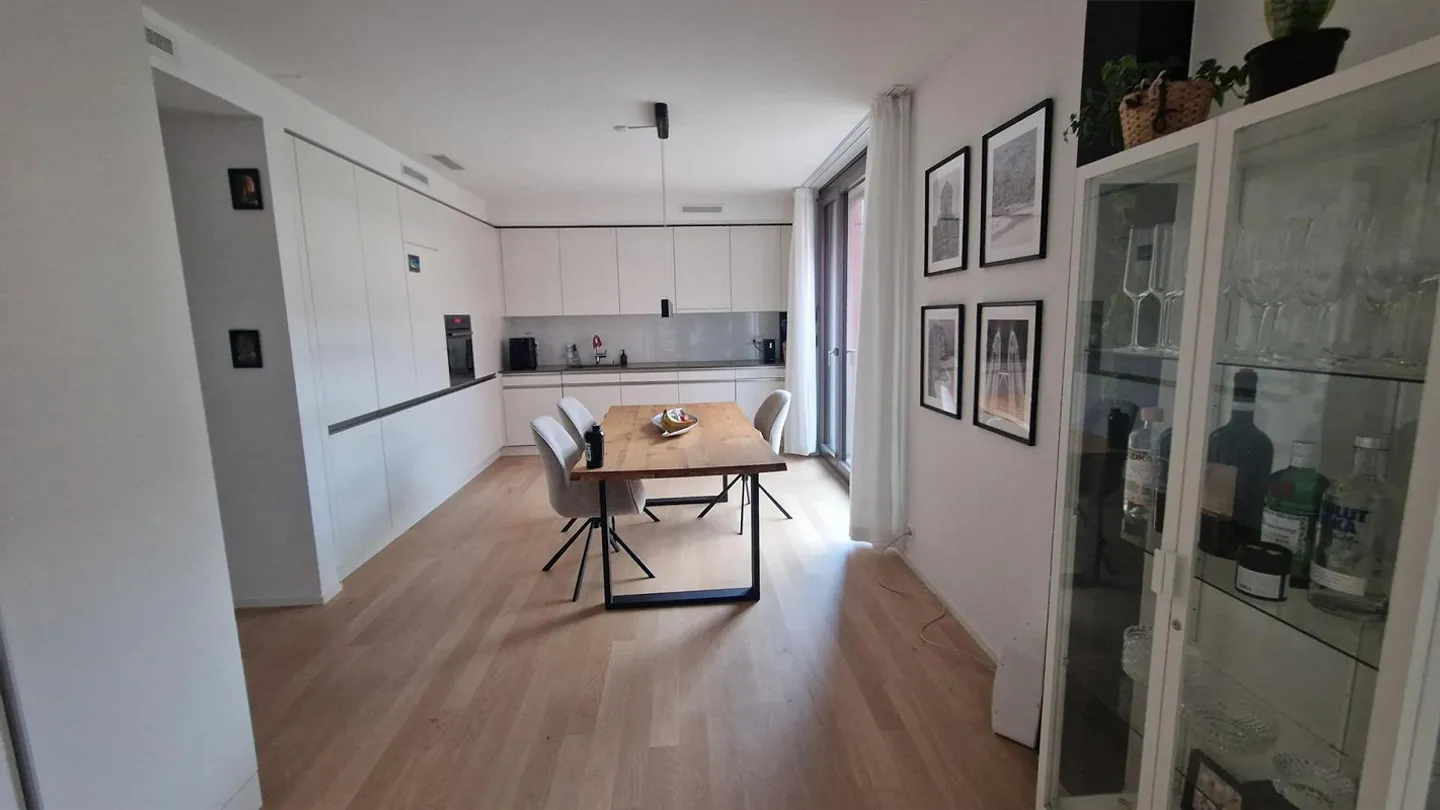 Appartamento luminoso e moderno di 4,5 stanze nel popolare quartiere Neuhegi - Foto 5 di 10