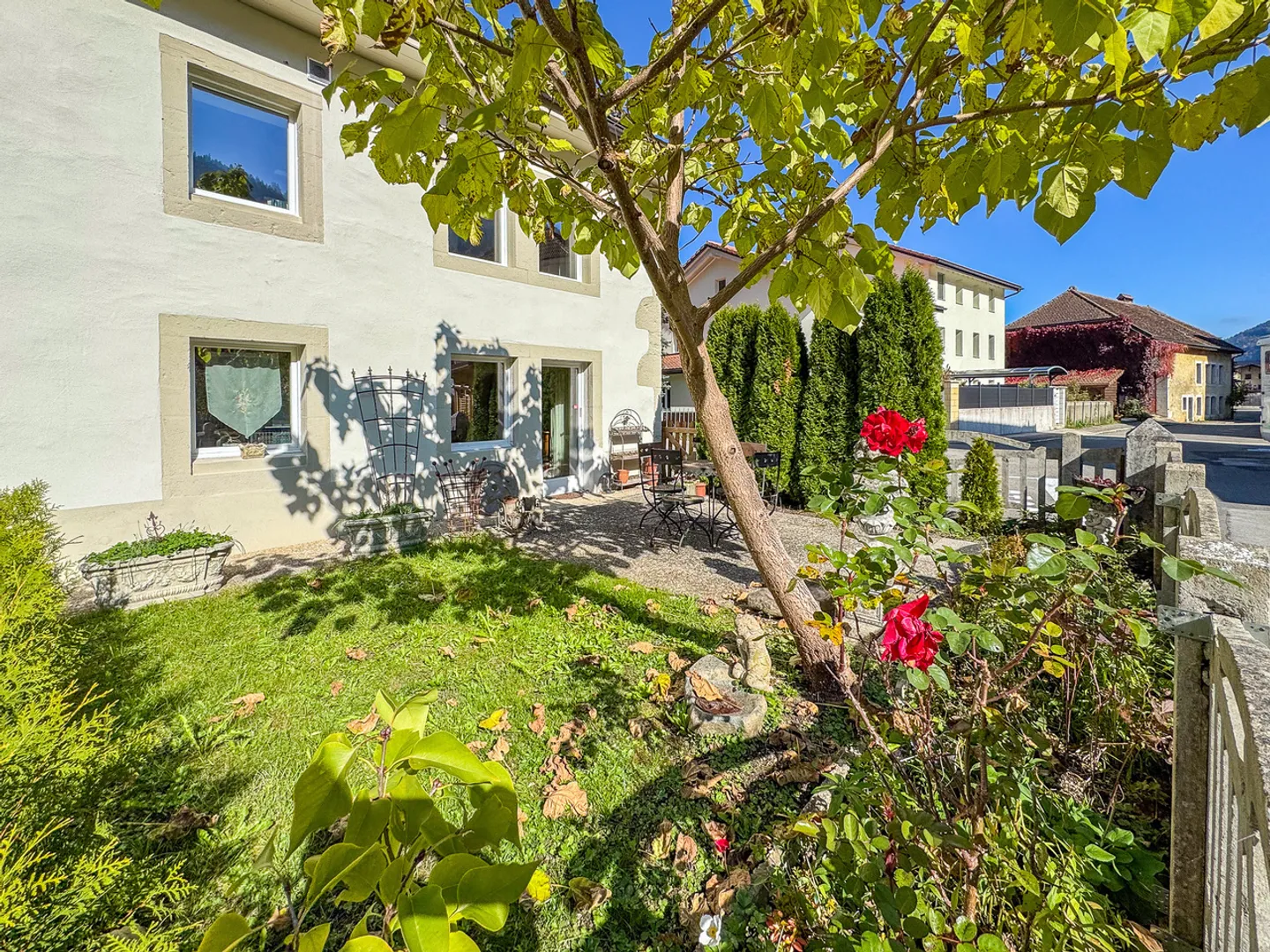 Schönes Reihenhaus mit Garage, Garten und Terrasse renoviert - Foto 23 von 27