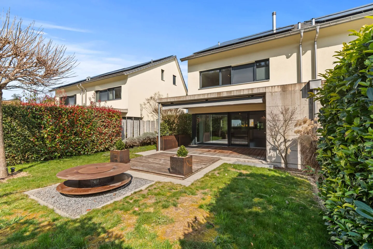 Semi-Detached Family House in a Family-Friendly & Quiet Location! - Photo 1 of 14