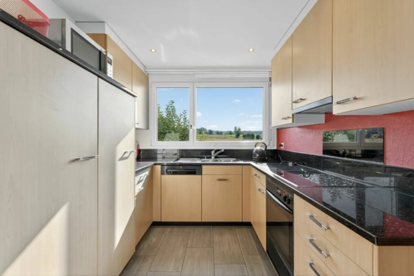 «Grosszügige Maisonette-Wohnung mit Garten» - Foto 2 von 6