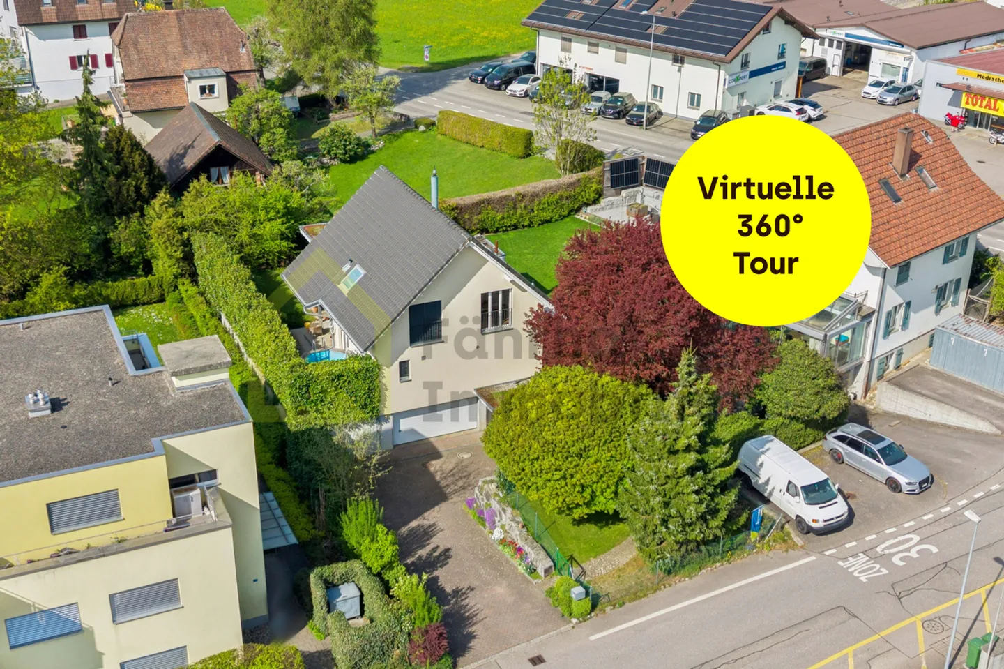 Maison familiale avec espace polyvalent - Photo 1 sur 15
