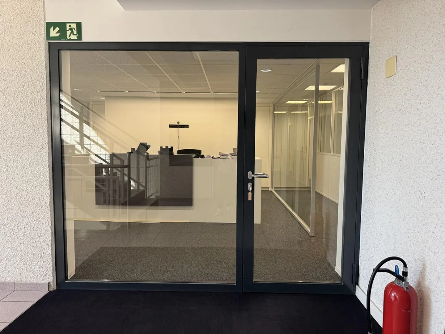 Renovierte schlüsselfertige Büros Sofort verfügbar - Foto 1 von 7