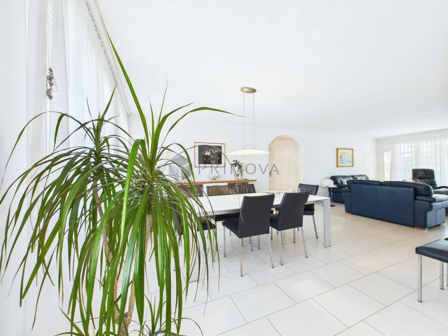 Condominio ottimale di 4,5 stanze per pendolari e famiglie - Foto 4 di 11