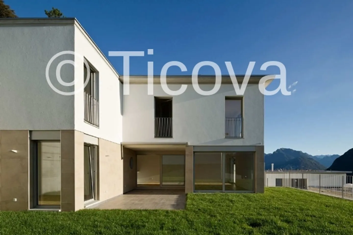 Neue Villa mit Atemberaubendem Blick - Foto 8 von 11