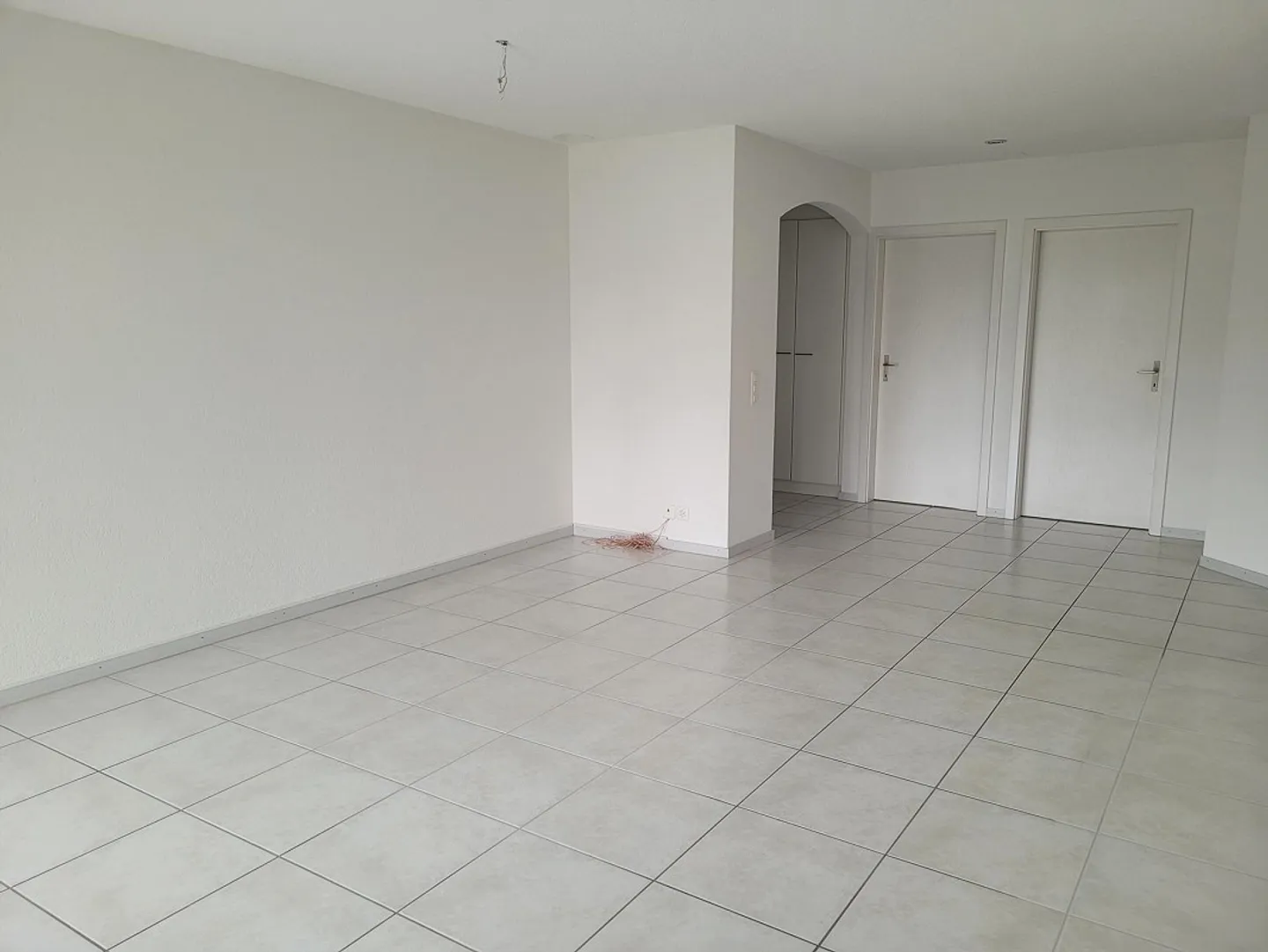 Beautiful and well-kept apartment - Photo 3 of 10