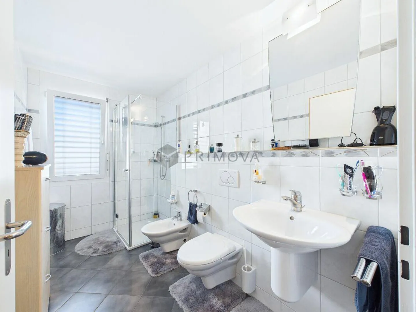 Condominio ottimale di 4,5 stanze per pendolari e famiglie - Foto 9 di 11