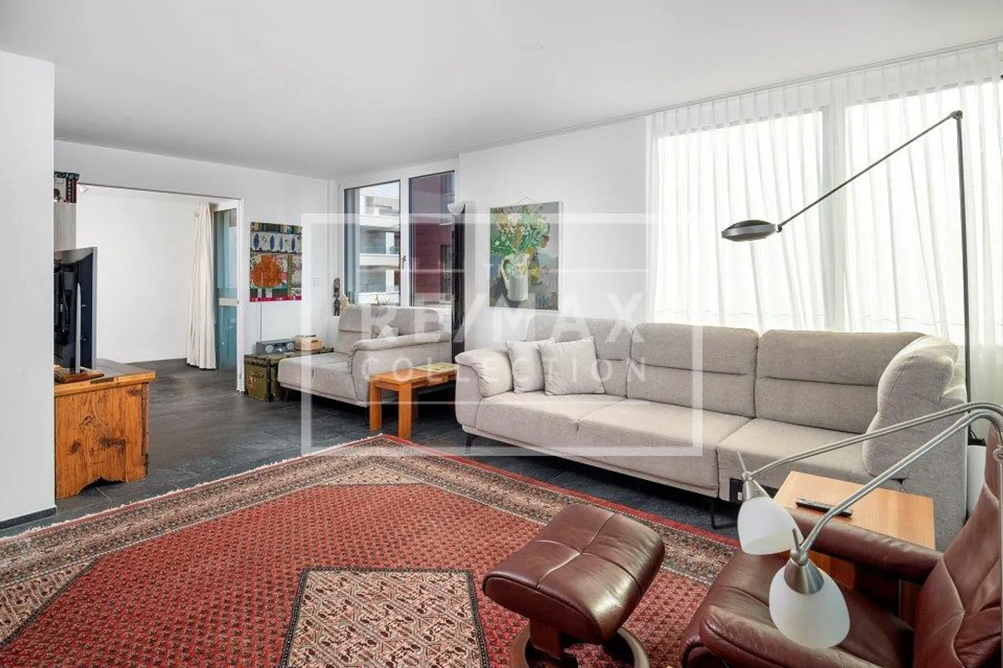 Modernes Apartment mit grosser Terrasse - Foto 7 von 13