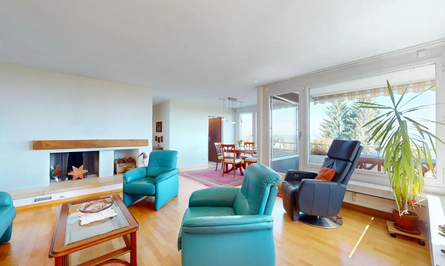 Beautiful terrace apartment with magnificent view in Evilard - Photo 2 of 13