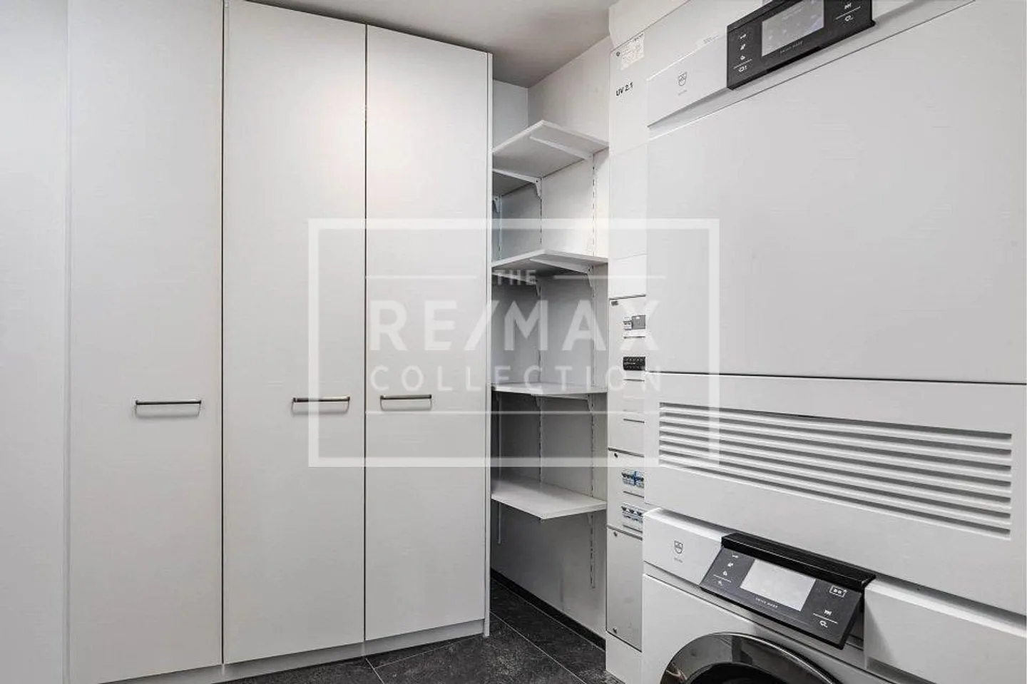 Modernes Apartment mit grosser Terrasse - Foto 9 von 13