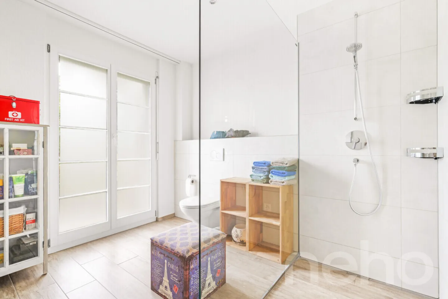 Maison lumineuse avec galerie, poêle suédois et idylle de jardin - Photo 10 sur 12