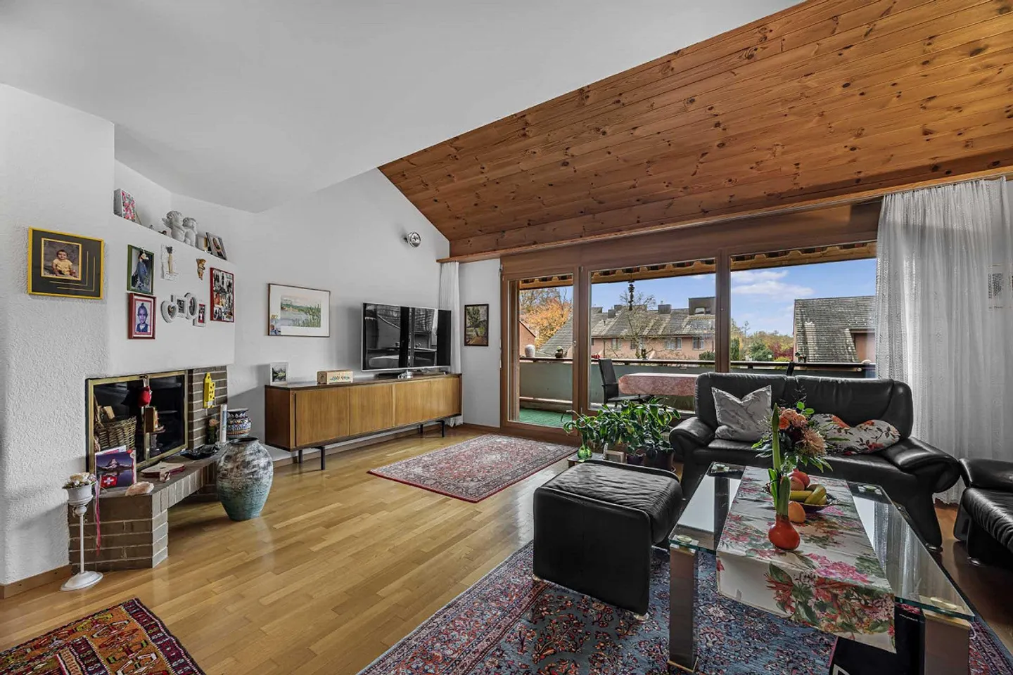 SMARTES REIHENHAUS AM RHEIN - Foto 2 von 8