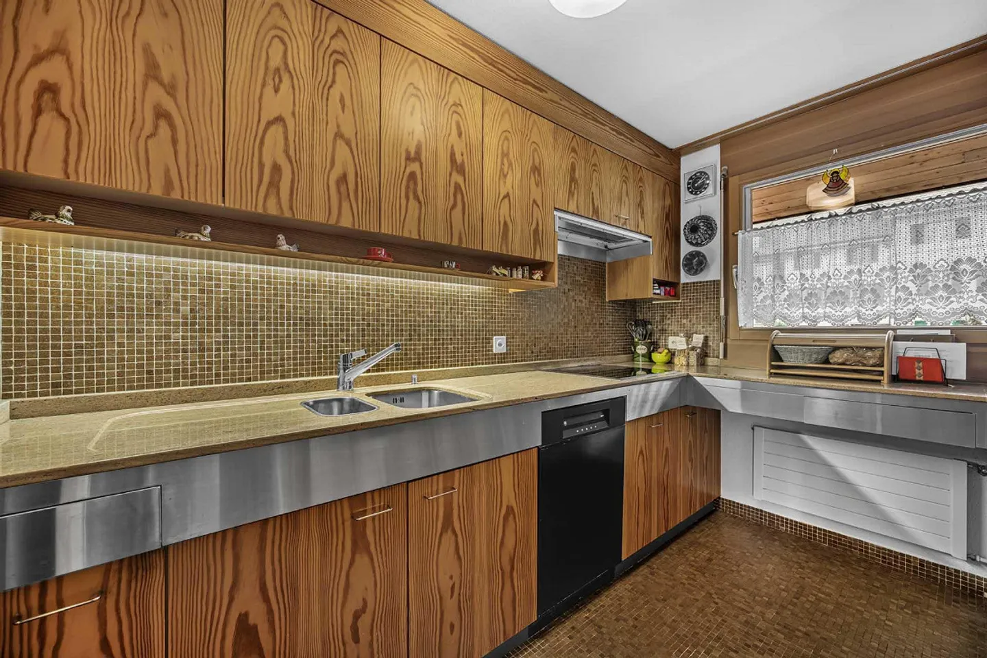 SMARTES REIHENHAUS AM RHEIN - Foto 4 von 8