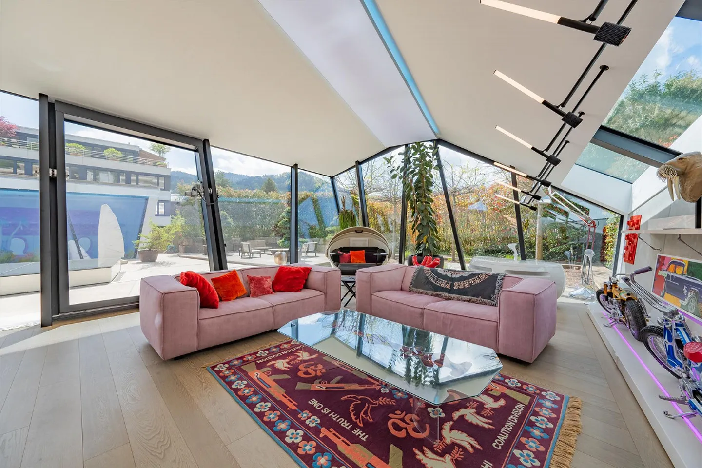 Vivre dans une villa architecte exceptionnelle - Photo 2 sur 6