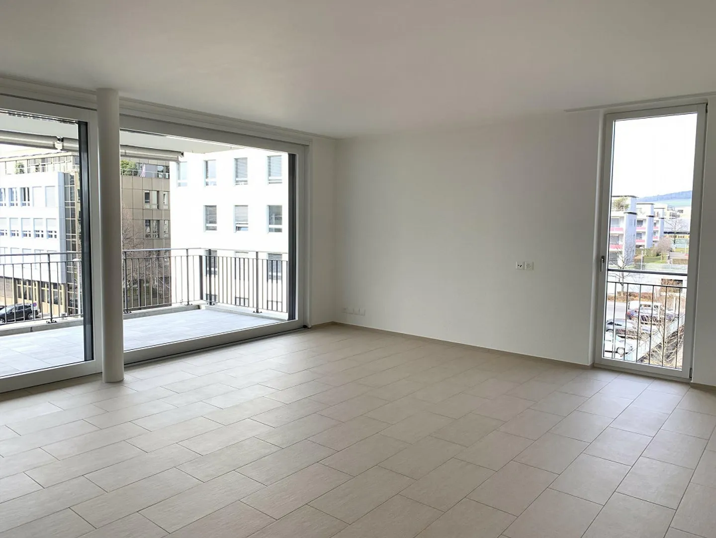 Spacious and bright 3.5-room apartment (112 m2) - Photo 8 of 30