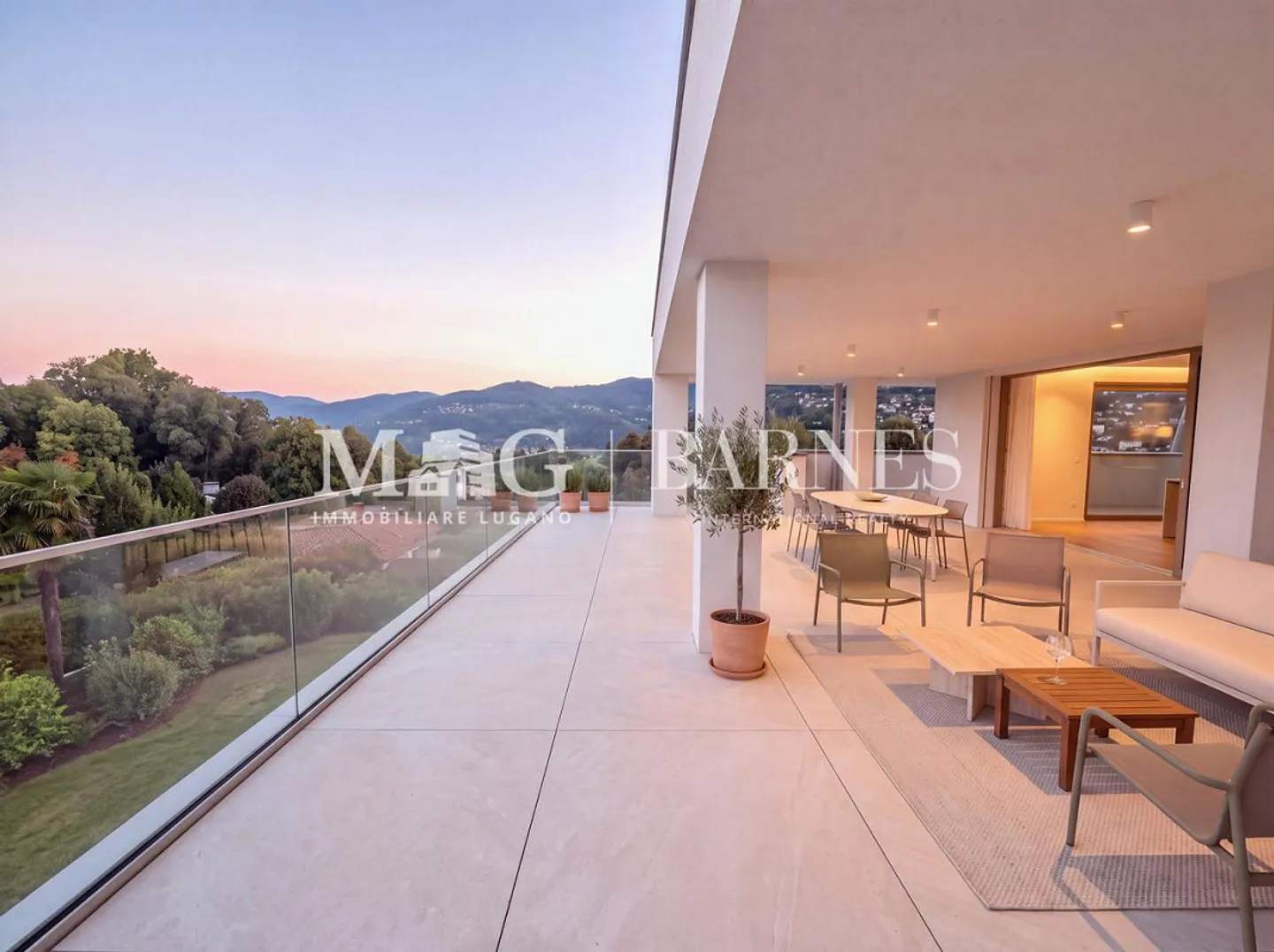 Collina d’Oro : nouveau penthouse avec 190 m² de terrasses - Photo 6 sur 7