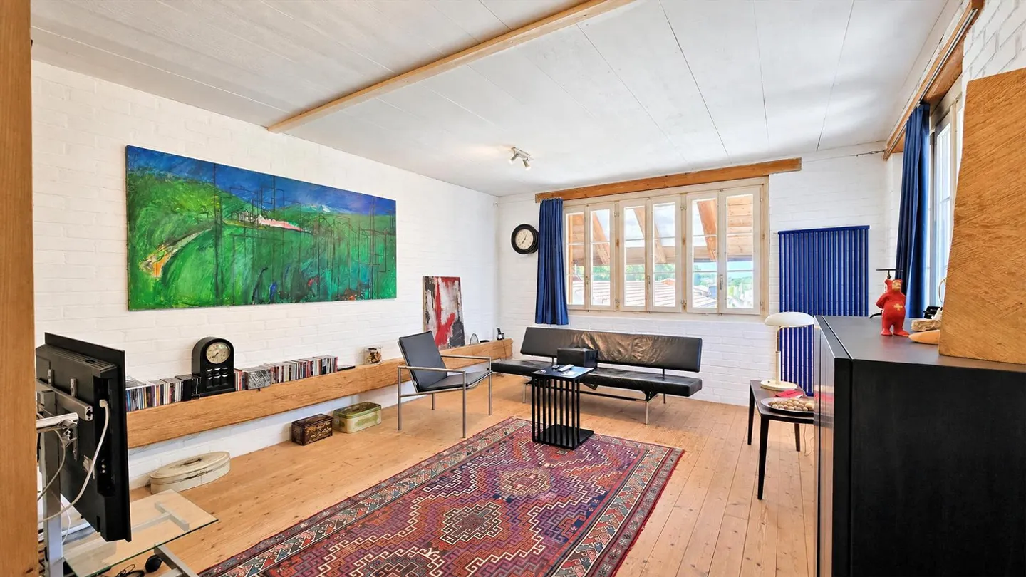 Newly built Flarz house section with studio/loft area - Photo 4 of 14