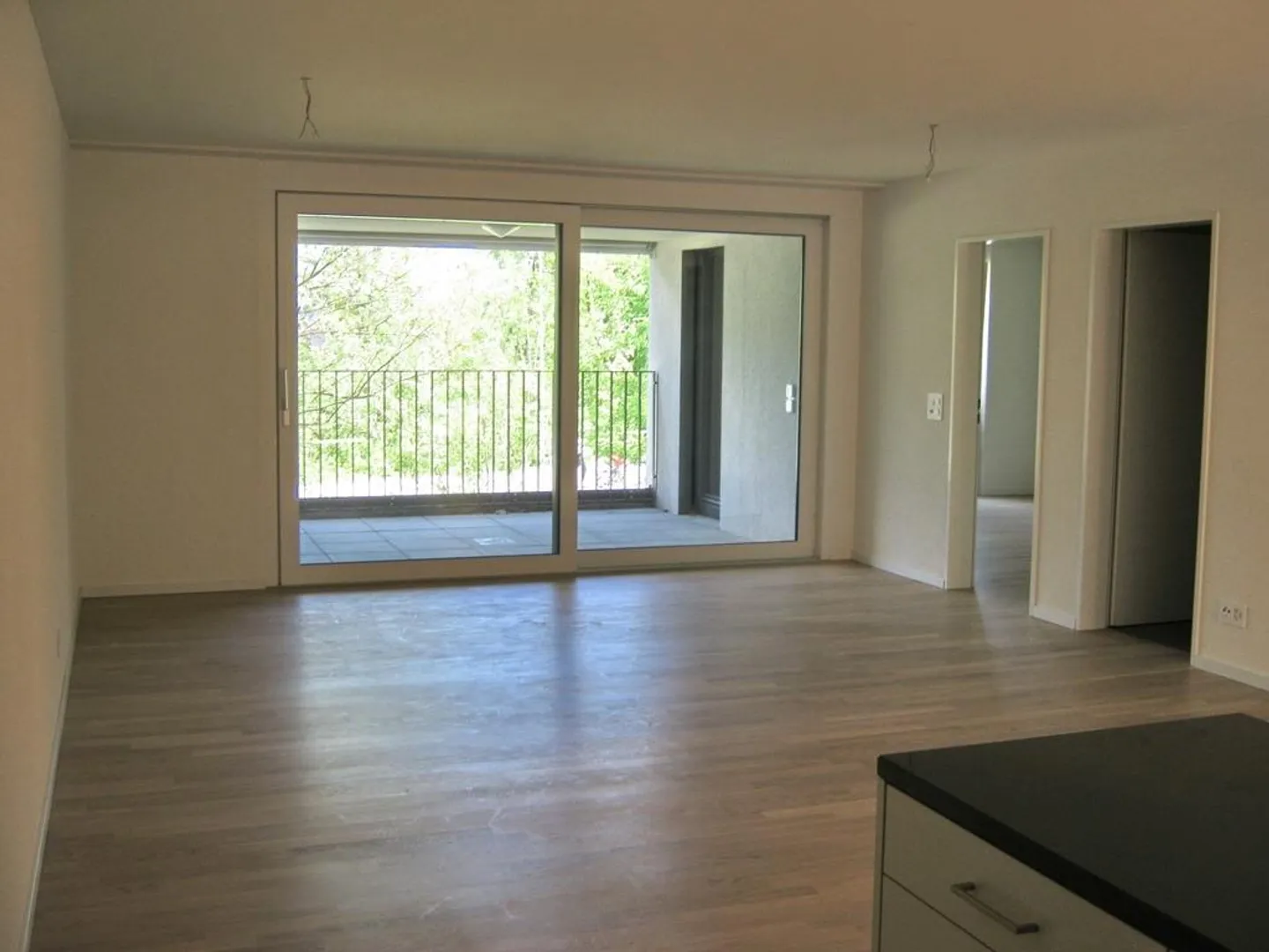 schöne 2.5 Zimmer-Wohnung, an zentraler Lage - Photo 5 sur 11