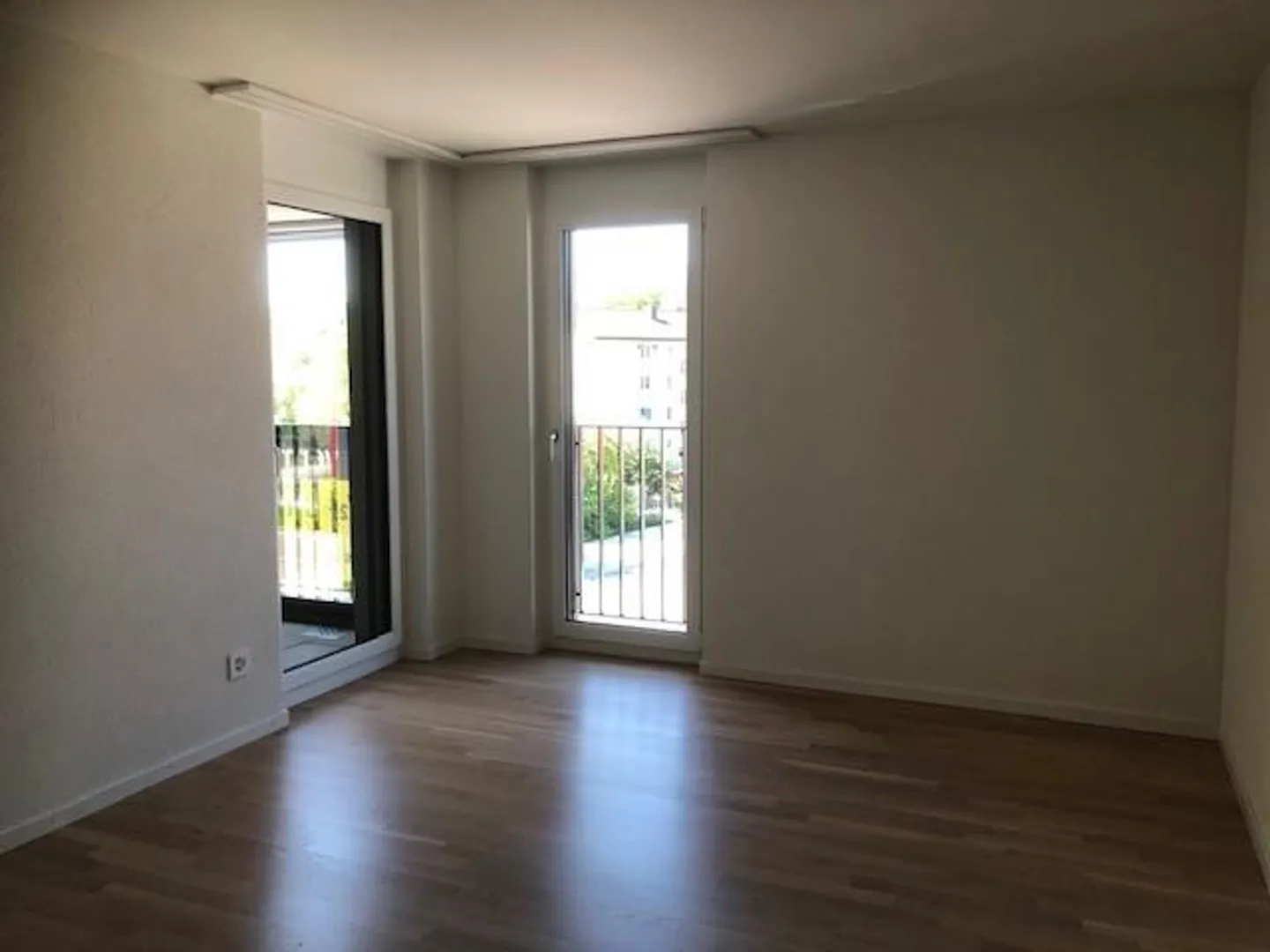 schöne 2.5 Zimmer-Wohnung, an zentraler Lage - Photo 8 sur 11
