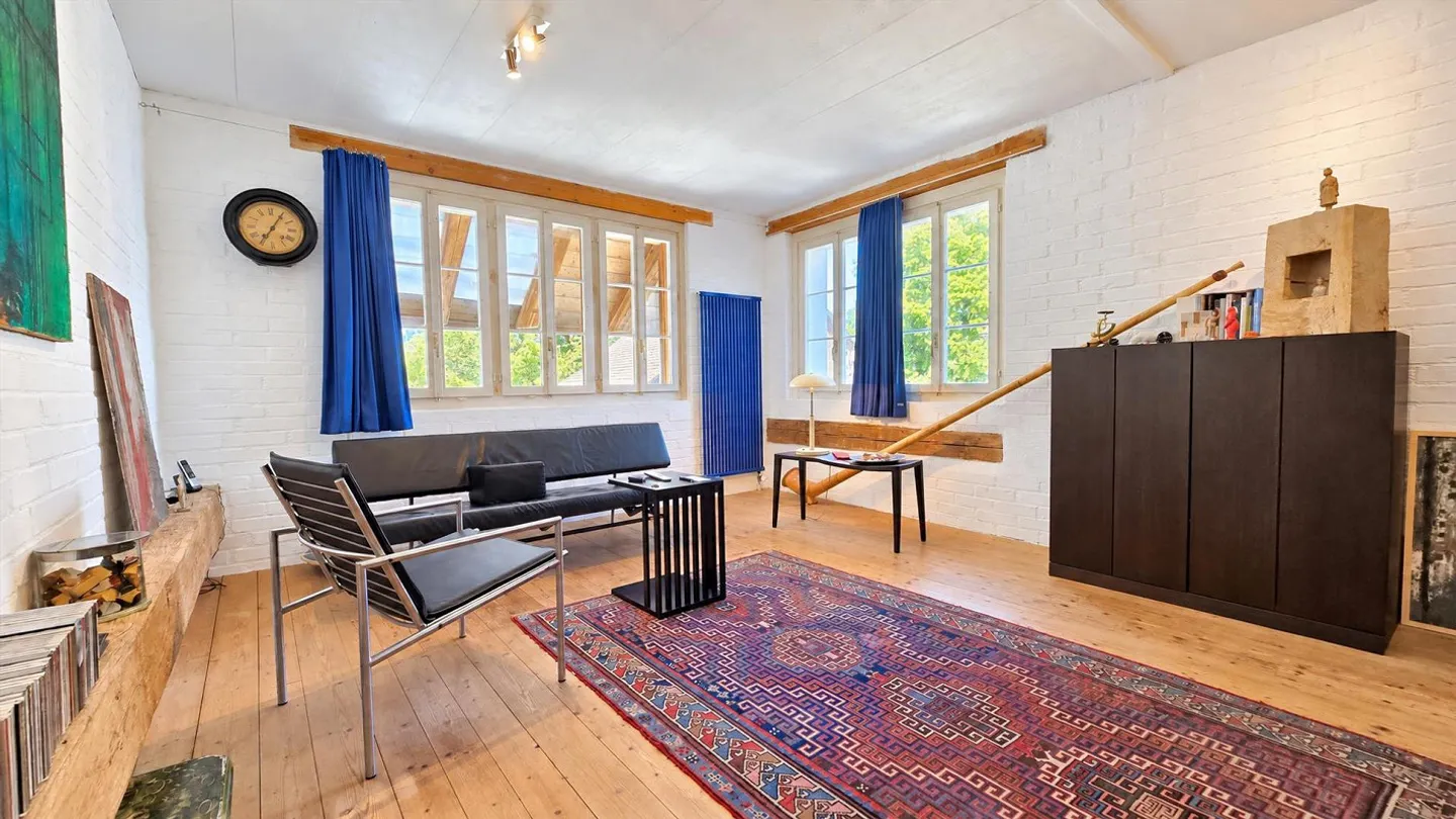 Newly built Flarz house section with studio/loft area - Photo 5 of 14