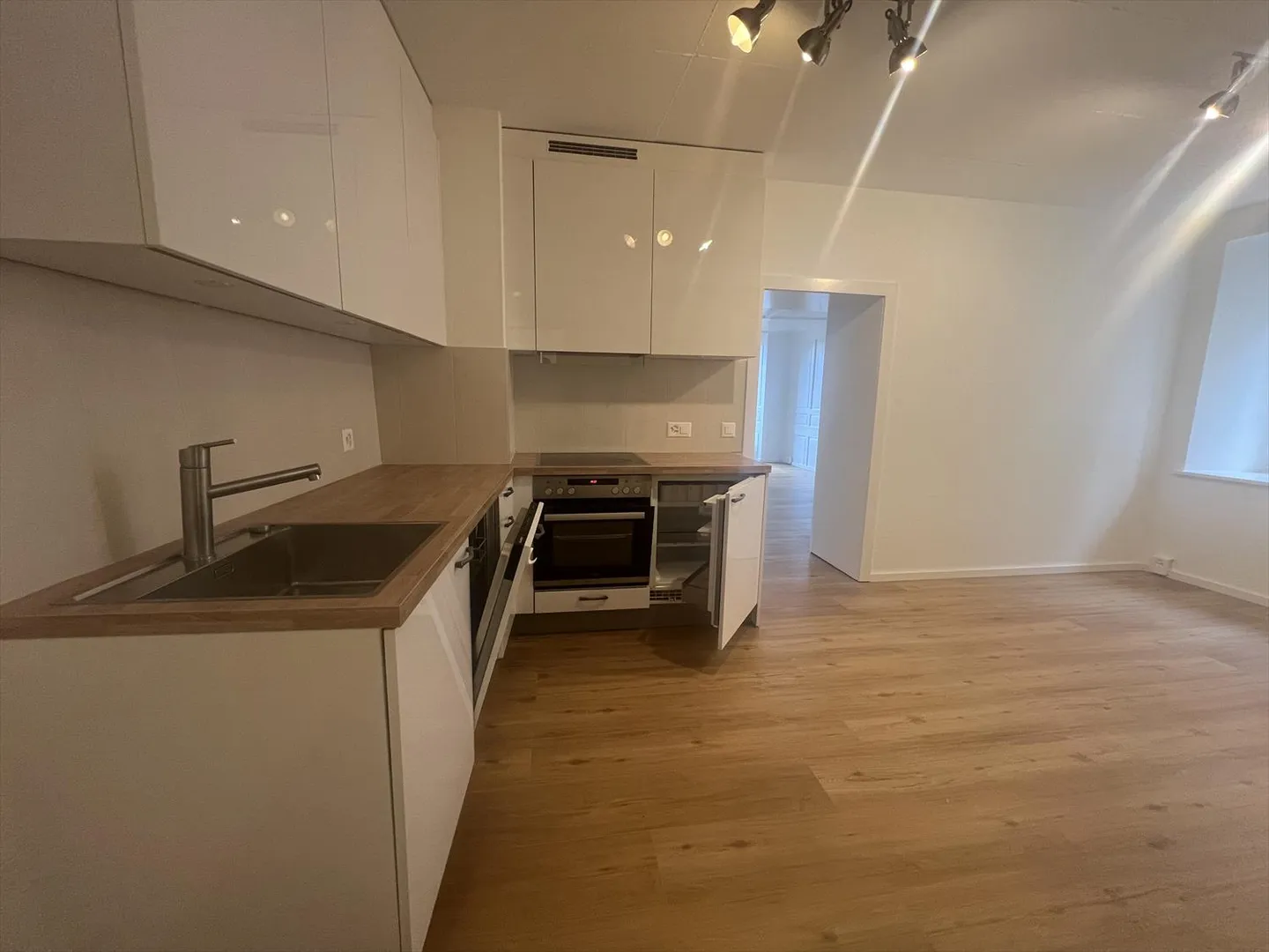 Appartement 2 pièces - Photo 1 sur 4