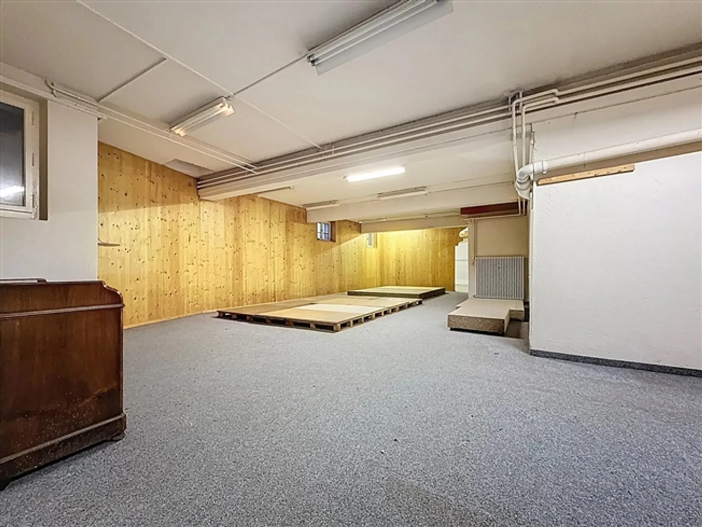 For Rent - Modular Office Spaces of More than 315 m² in Sierre - Photo 15 of 18