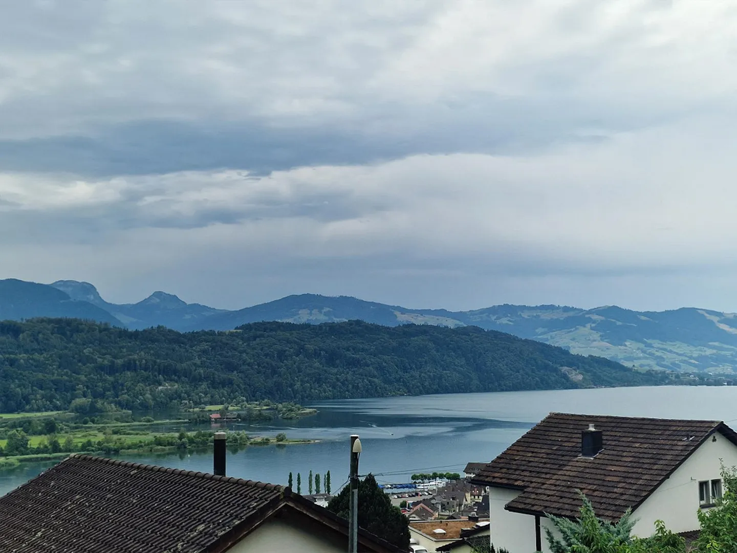 5.5 Room House in the Most Beautiful Location with Lake and Mountain View - Photo 9 of 26