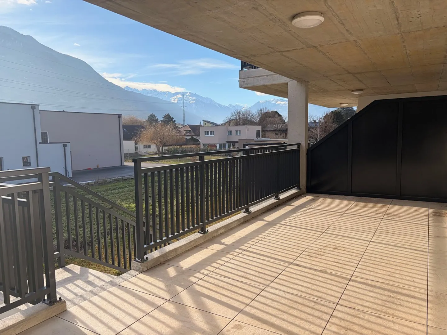 MAGNIFICO APPARTAMENTO 2.5 STANZE AL PIANO TERRA - Foto 1 di 6