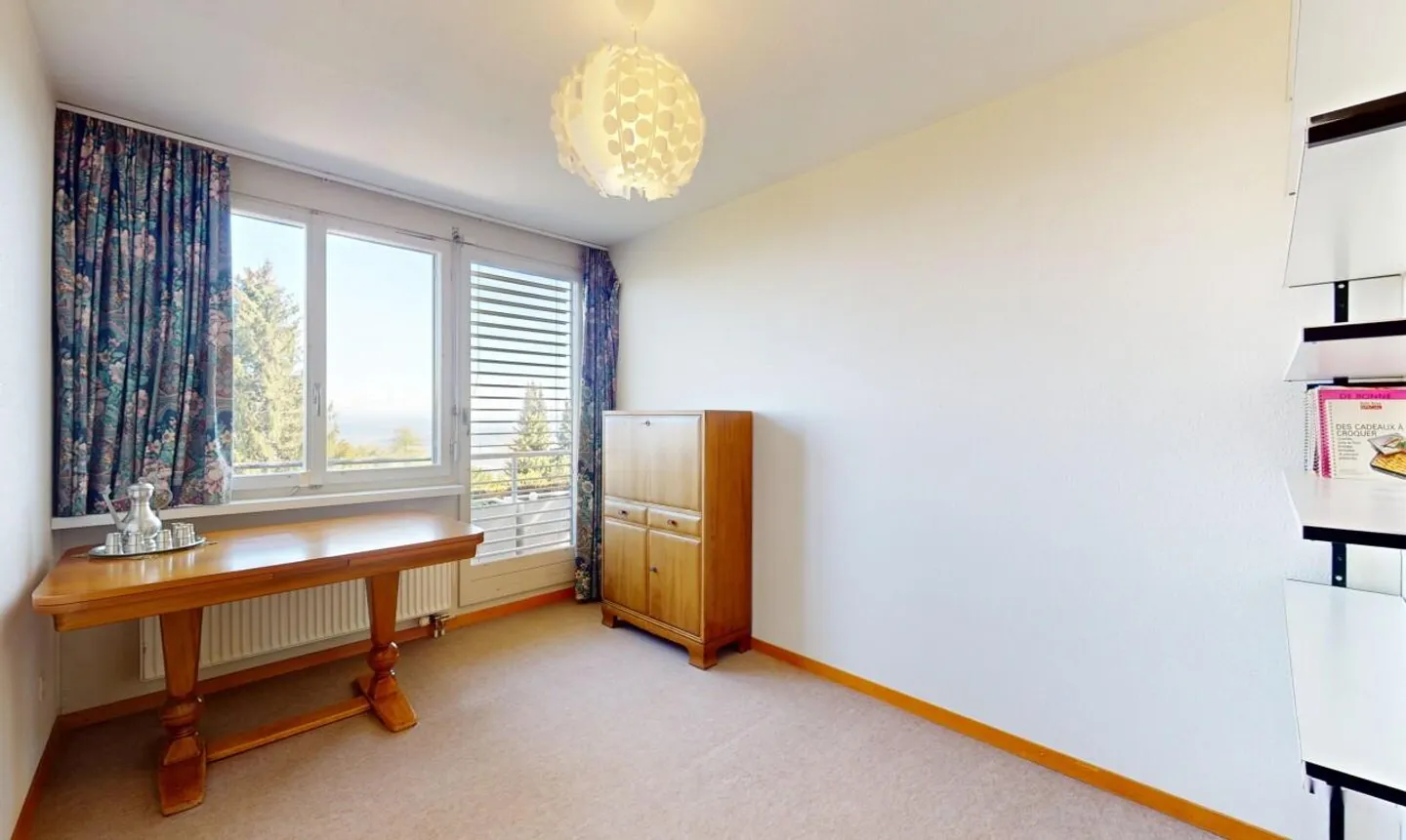 Beautiful terrace apartment with magnificent view in Evilard - Photo 9 of 13