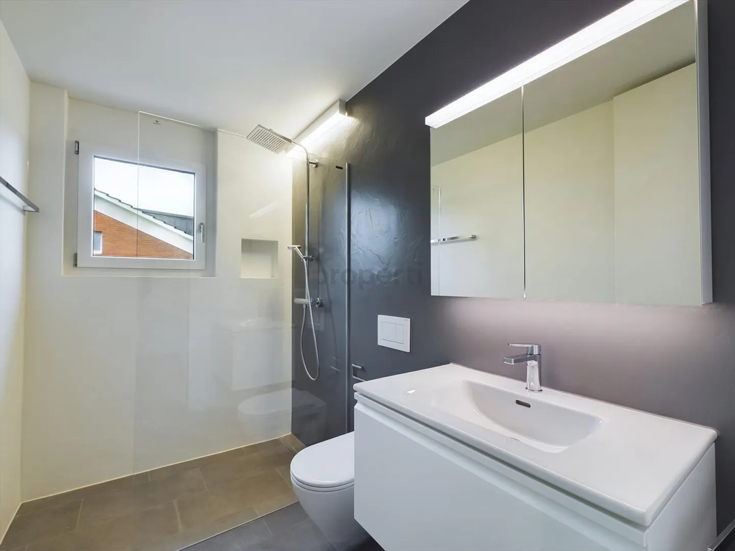 Apartment for rent - Photo 8 of 10