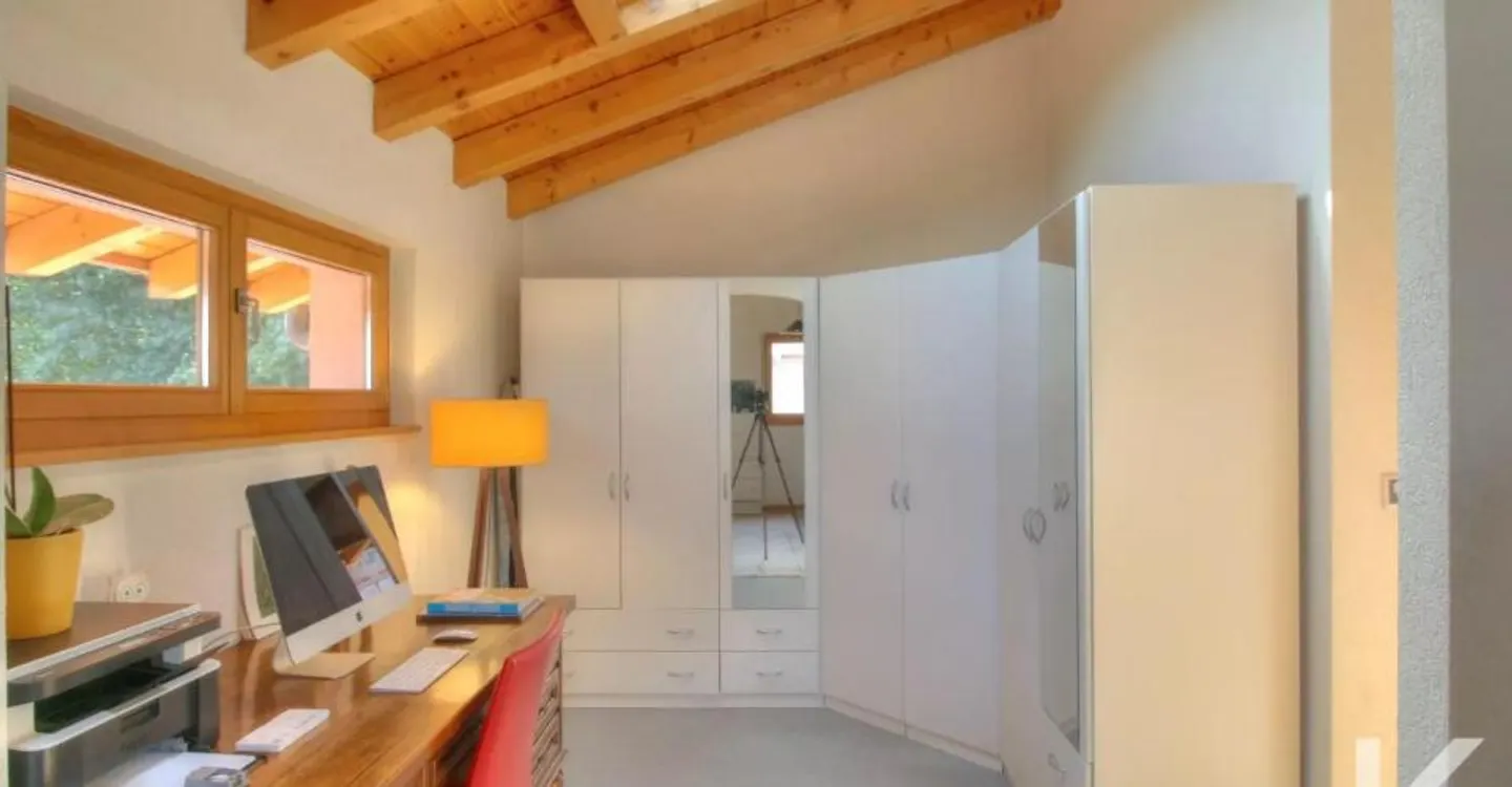 Charmante Villa mit schönem Außenbereich - Foto 7 von 13
