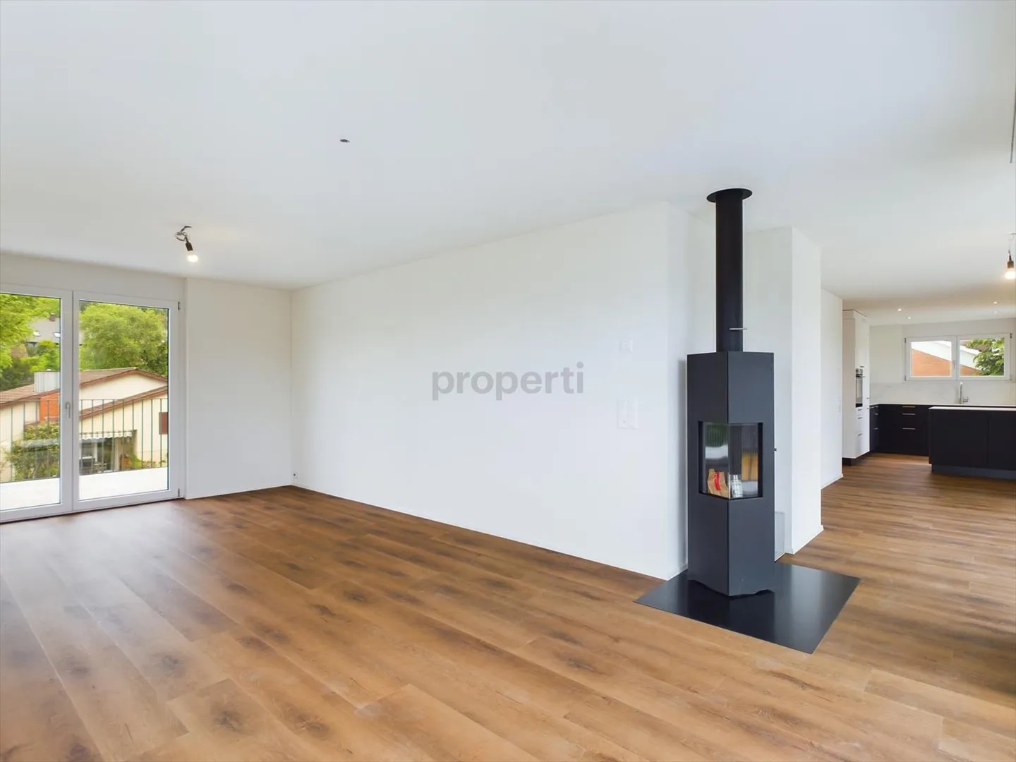 Apartment for rent - Photo 2 of 10