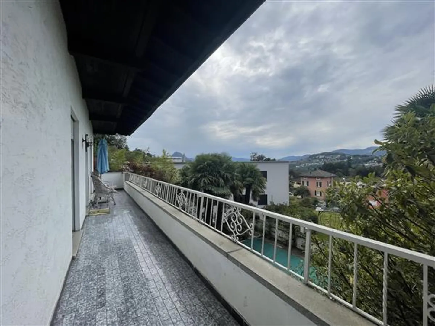 Davesco-Soragno: Casa con 8,5 stanze - Foto 5 di 13