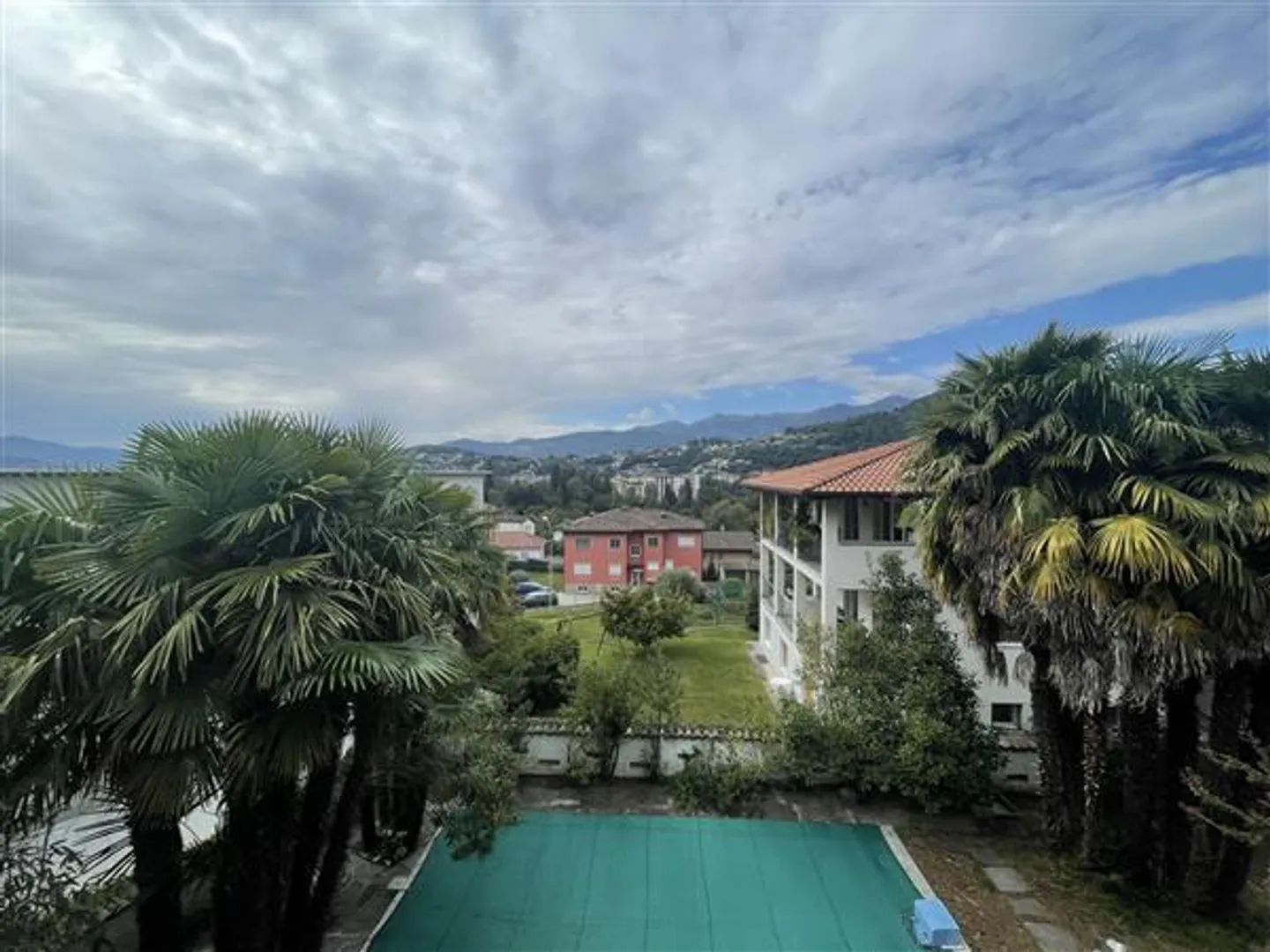 Davesco-Soragno: Casa con 8,5 stanze - Foto 6 di 13