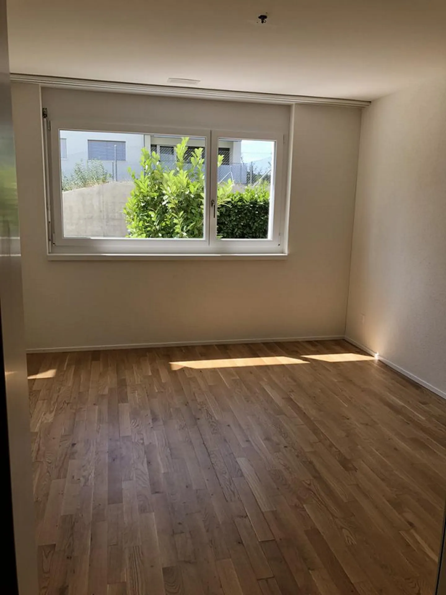 Modern Apartment in the Green - Photo 4 of 7