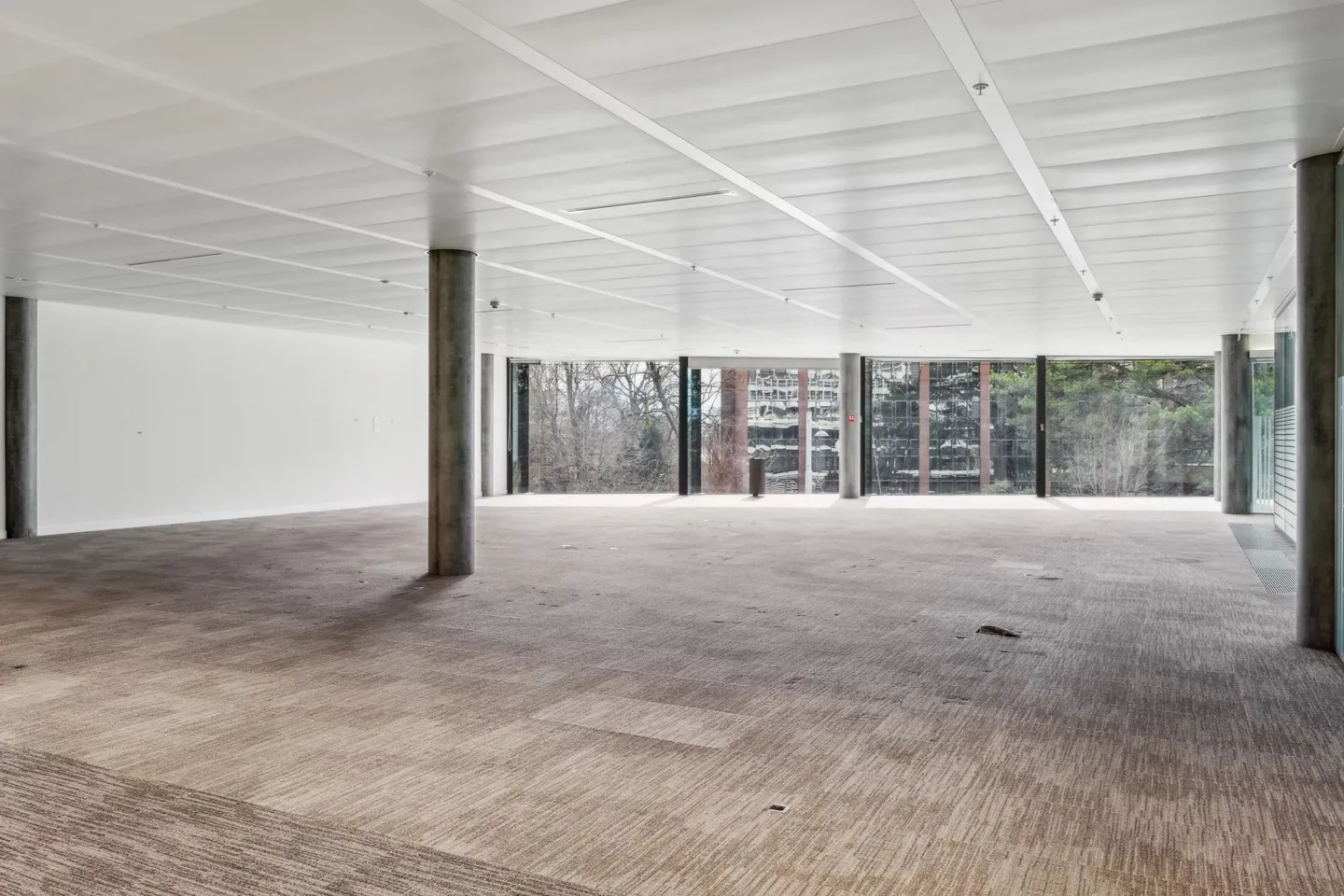 Espace de bureau à louer - Photo 10 sur 12